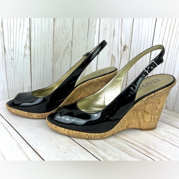 Franco Sarto patent leather wedge heel sandals - size 8.5 - Picture 2 of 16
